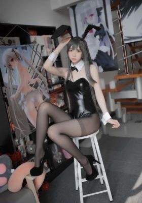 美女拉屎无遮挡免费